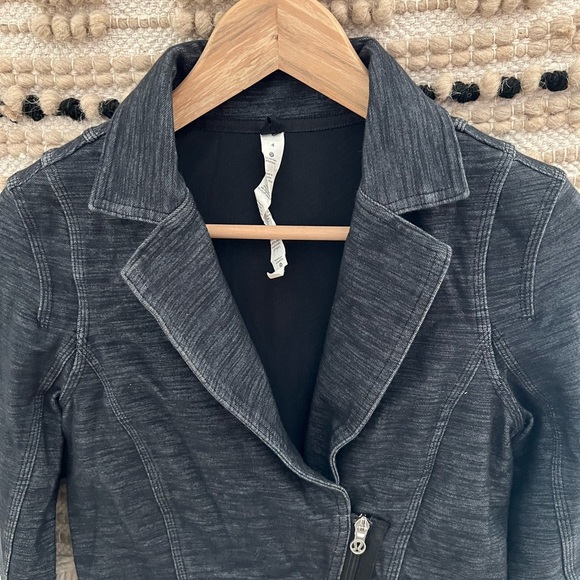 Lululemon Athletica Charcoal Gray Blazer - Picture 2 of 10
